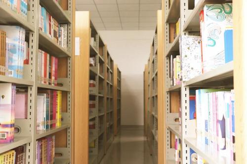 四川天府新区信息职业学院图书室借阅图书管理制度公告